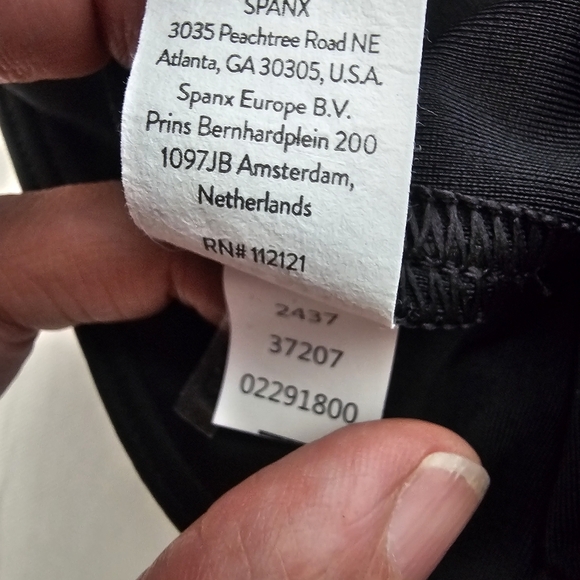 Spanx Crackle Faux Leather Leggings - Picture 6 of 13